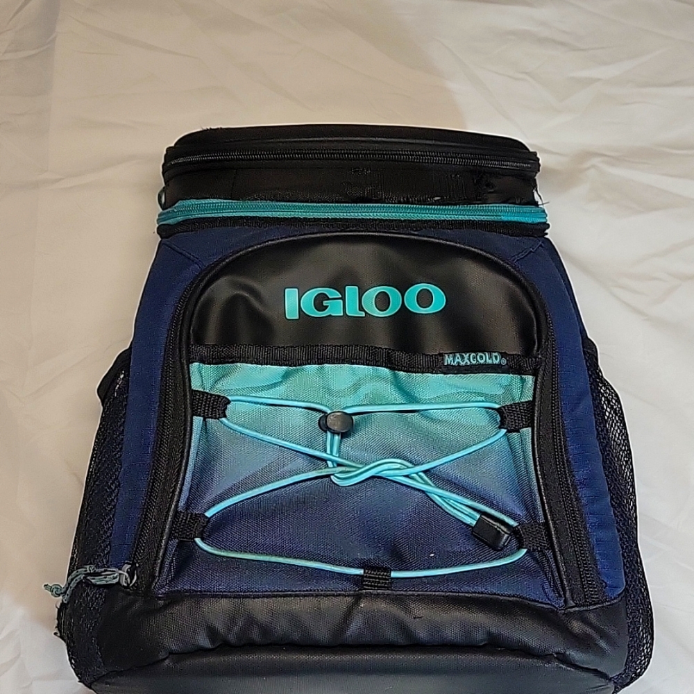 Igloo Backpack Coolers 18-30 Can